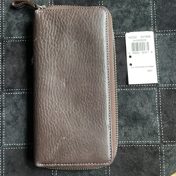 Authentic Coach Chelsea Pebbled Accordion Zip Wallet Chocolate Brown Style 40032 - Picture 4 of 6